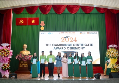 VINH DANH CÁC THẦY CÔ ĐẠT CHỨNG CHỈ TESOL - CAM KẾT CHẤT LƯỢNG GIẢNG DẠY CỦA TRUNG TÂM NGOẠI NGỮ PHƯƠNG NAM